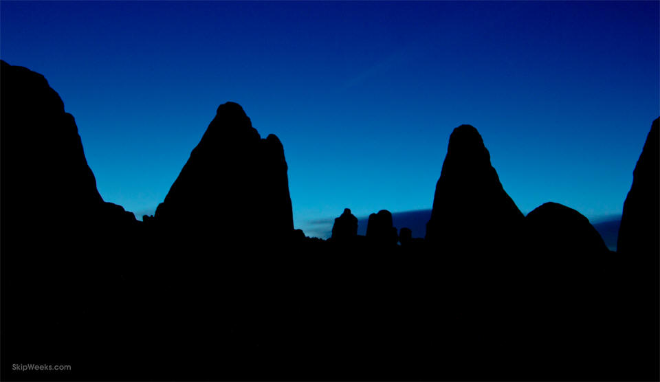 Arches National Park - Devil's Garden at night